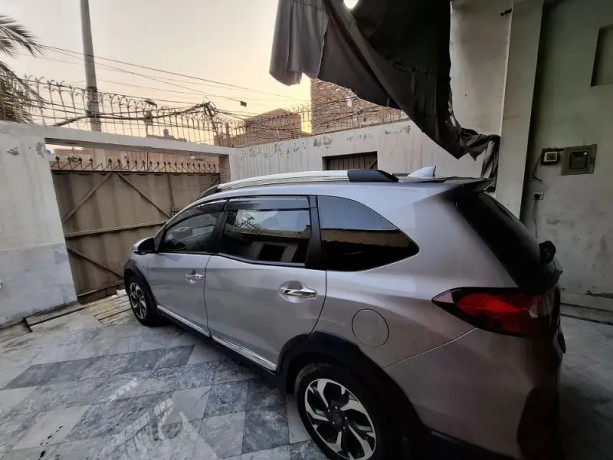 honda-br-v-2020-big-4