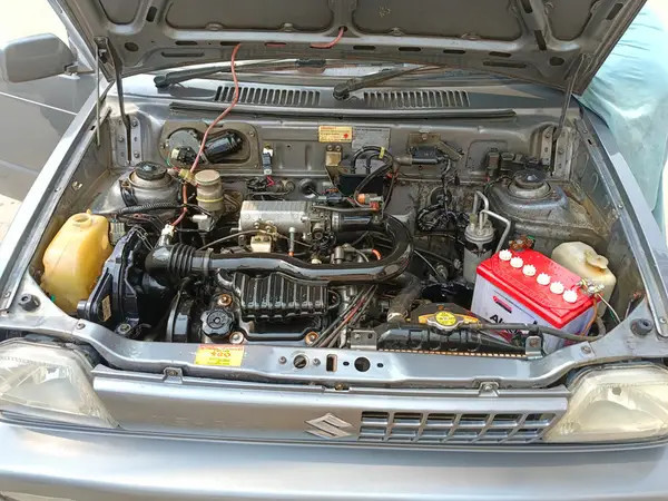 suzuki-mehran-vx-2012-big-9