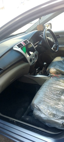 honda-city-12l-cvt-big-3