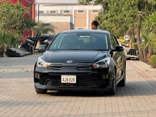 kia-rio-model-2020-2022