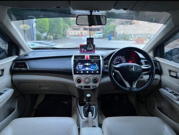 honda-city-12l-mt-big-2
