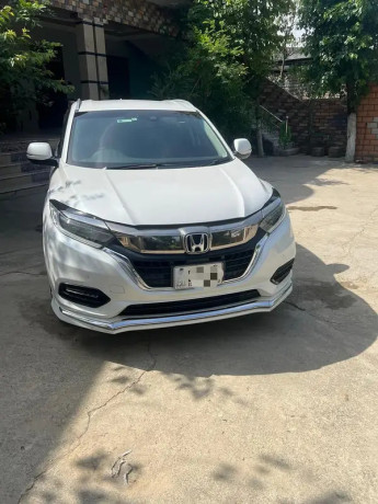 honda-vezel-hybrid-z-honda-sening-2018-92-325-9596254-big-0