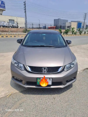 honda-civic-oriel-big-0