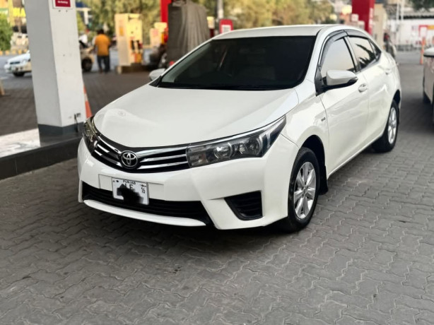 toyota-corolla-altis-x-manual-16-big-0