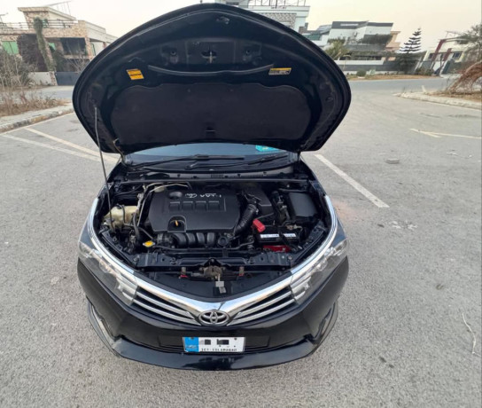 toyota-corolla-altis-x-cvt-i-18-big-6