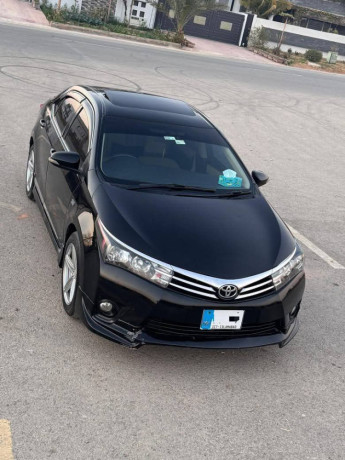 toyota-corolla-altis-x-cvt-i-18-big-1