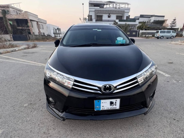 toyota-corolla-altis-x-cvt-i-18-big-0