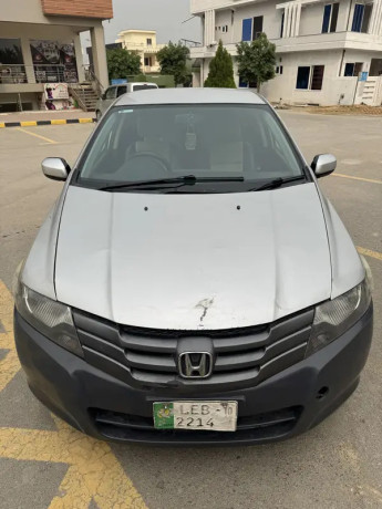 honda-city-ivtec-2010-big-2