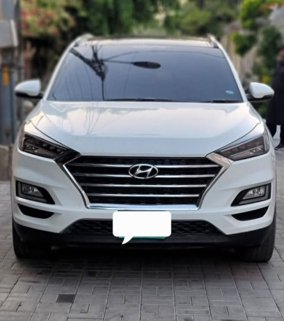 hyundai-tucson-hybrid-signature-big-0