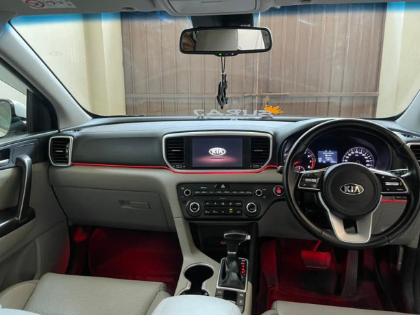kia-sportage-awd-big-5