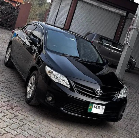 toyota-corolla-altis-x-manual-16-big-1