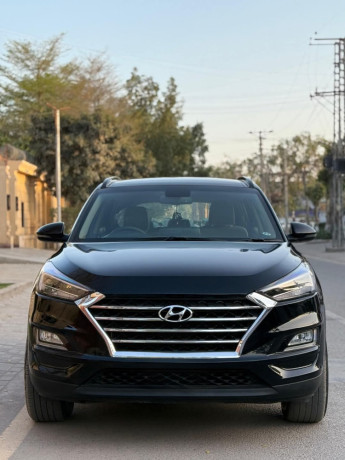 hyundai-tucson-hybrid-signature-big-0