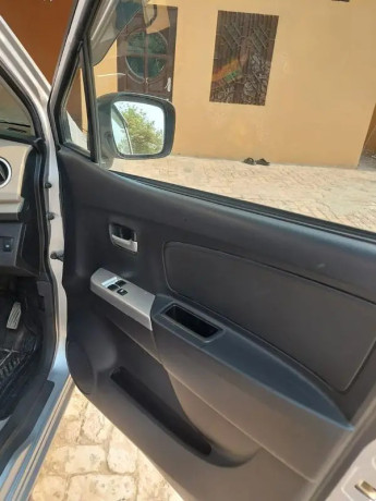 suzuki-wagon-r-2023-big-1