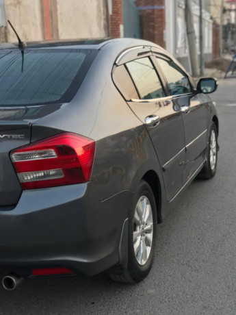honda-city-12l-mt-big-4