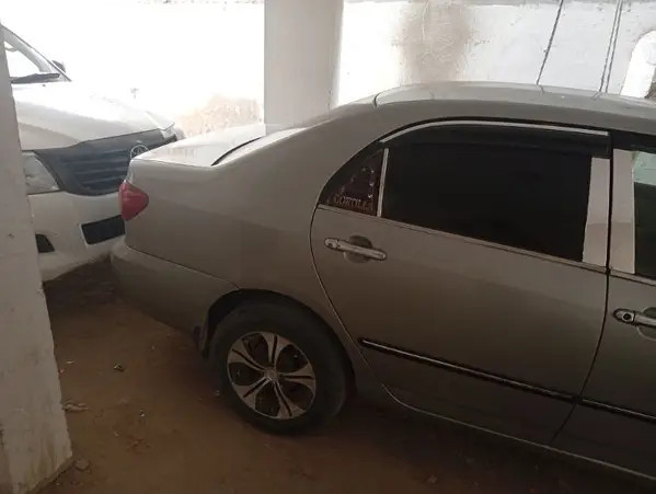 toyota-corolla-xli-2008-big-8