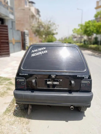 suzuki-mehran-vxr-2011-big-4