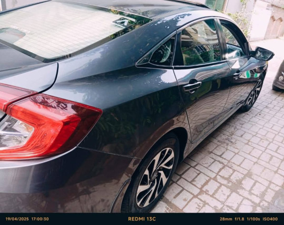 honda-civic-oriel-big-2