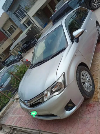 corolla-fielder-2014-big-0