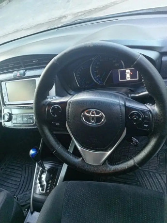 corolla-fielder-2014-big-7