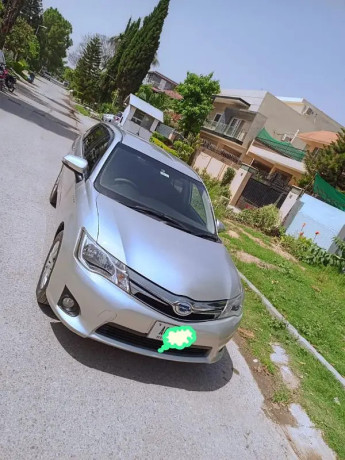 corolla-fielder-2014-big-3