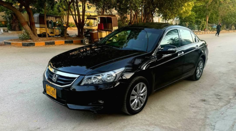 honda-accord-15l-vtec-turbo-big-2