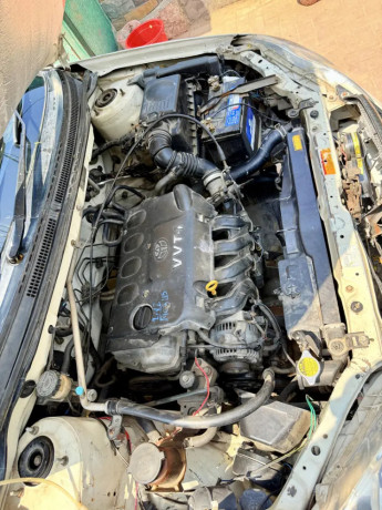 toyota-corolla-gli-2008-big-10