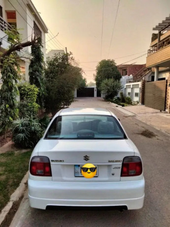 suzuki-baleno-2004-big-12