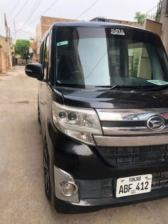 daihatsu-tanto-2015-big-1