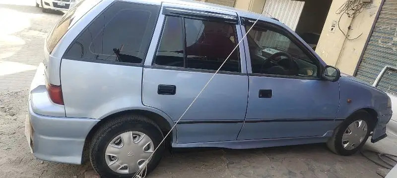 suzuki-cultus-vxl-2004-big-1