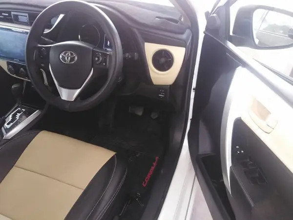 toyota-corolla-altis-x-automatic-2021-first-owner-big-5