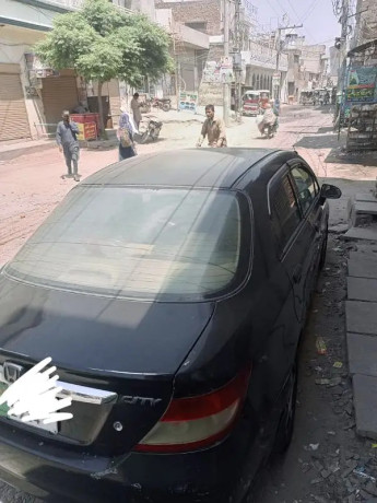 honda-city-idsi-2004-manual-excellent-condition-big-3