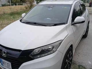 honda-vezel-2013