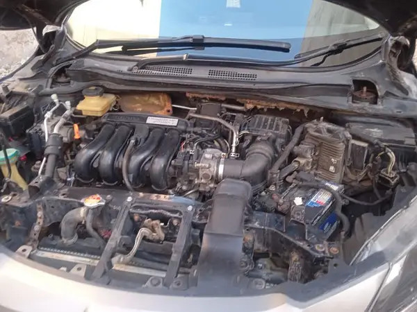 honda-vezel-2014-big-5