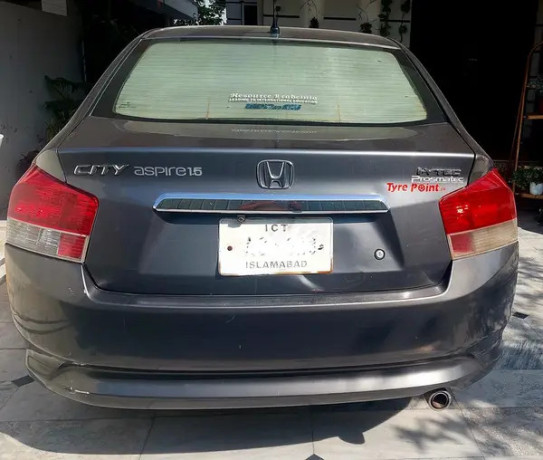 honda-city-aspire-15-prosmatic-2013-big-3