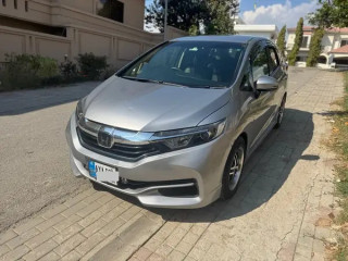 honda-fit-shuttle-hybrid-20182022