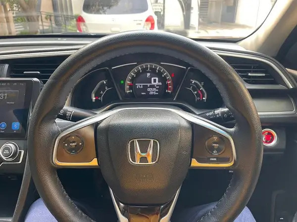 honda-civic-vti-oriel-prosmatec-2018-big-1