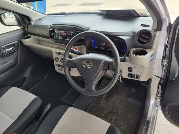 daihatsu-mira-2021-big-9
