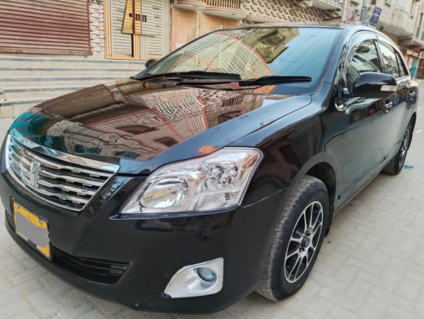 toyota-premio-f-15-big-1