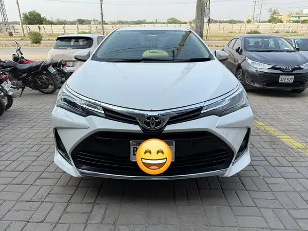 toyota-corolla-altis-x-manual-16-big-2