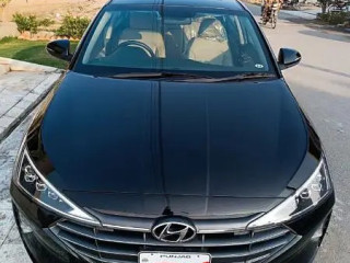 hyundai-elantra
