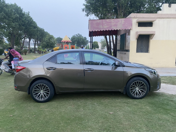 toyota-grande-2015-big-2
