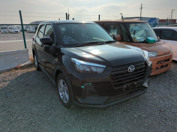daihatsu-rocky-big-3