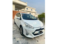 toyota-aqua-s-2015-small-1