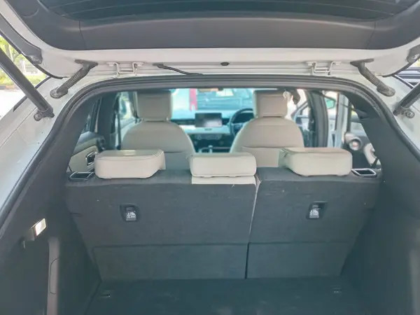 honda-vezel-2023-big-8