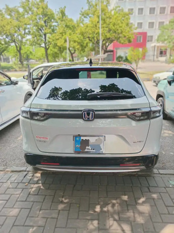 honda-vezel-2023-big-5