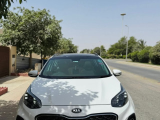 kia-sportage-fwd