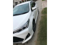 toyota-corolla-altis-grande-x-cvt-i-18-black-interior-small-0