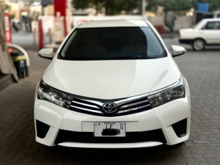 toyota-corolla-altis-x-manual-16