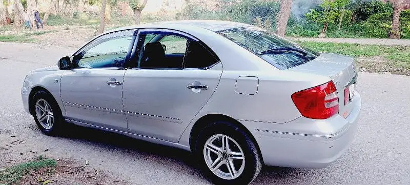 toyota-premio-2006-big-9