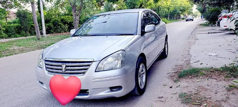toyota-premio-2006-big-0